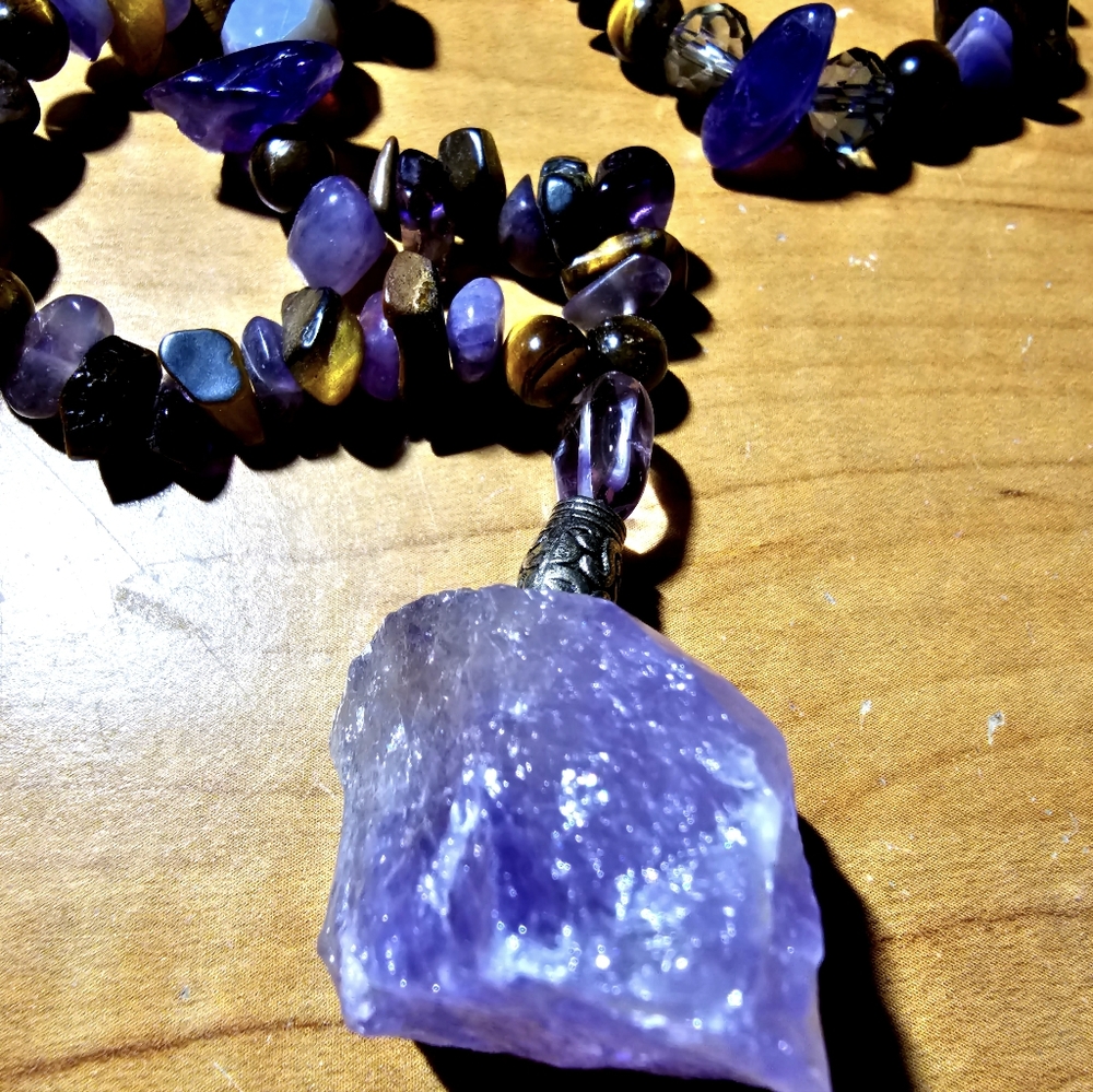 Disorderly Conduct Closet... Vintage & original crystal jewelry...